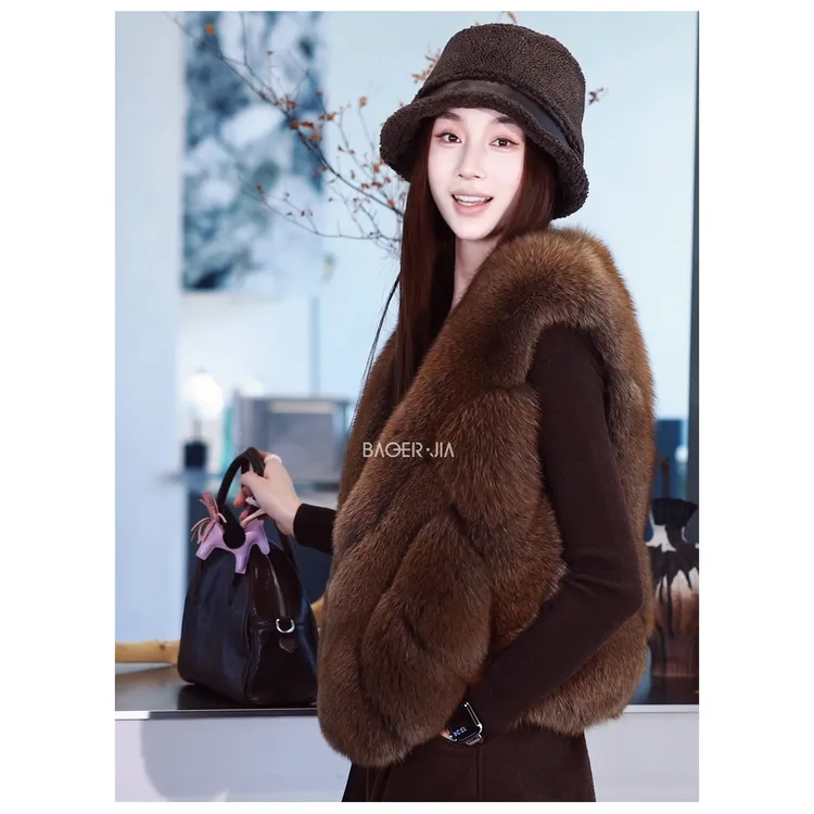 36-【橱窗C位】宝儿家含幂BJ115525410御寒保暖狐狸毛皮系带马甲