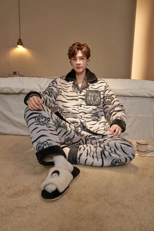 珊瑚绒睡衣男士冬季加绒加厚男款加大码法兰绒冬天保暖家居服套装