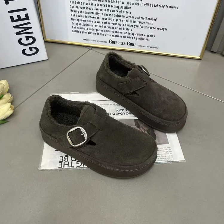 复古磨砂皮舒适丑萌保暖低帮2025秋冬新款高颜值百搭简约勃肯鞋女