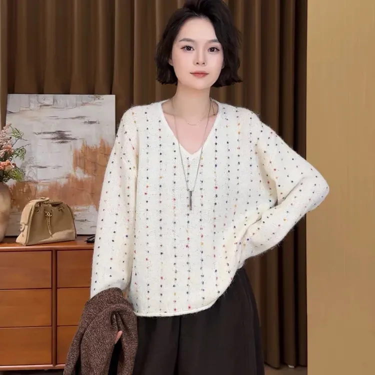 韩系复古彩色条纹v领毛衣女秋冬宽松慵懒风高级感打底针织衫