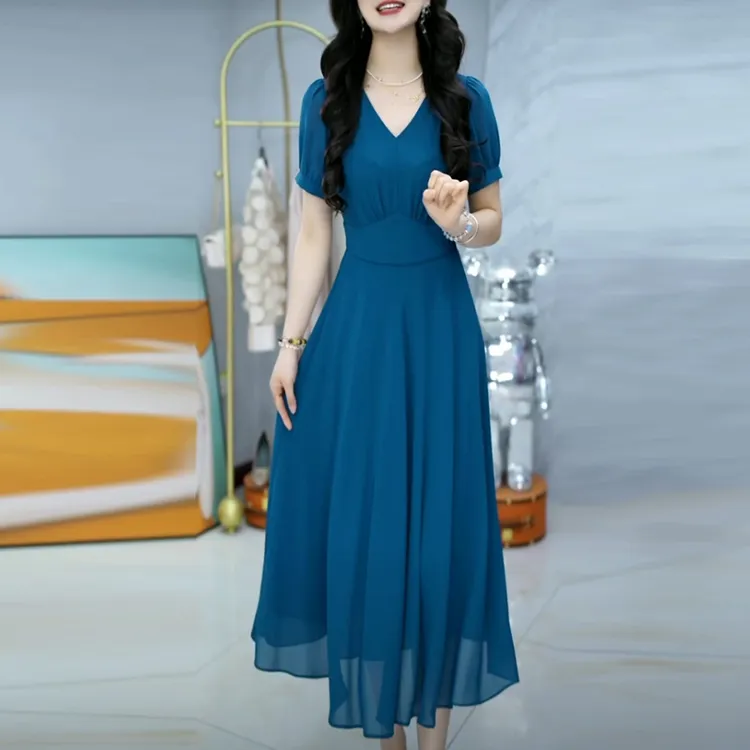 冰莱丝温柔气质2025夏季新款时尚优雅蓝色修身中长款短袖连衣裙子