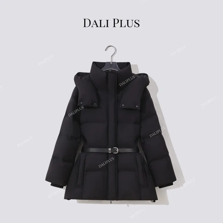 DALI PLUS“蚂蚁腰95鹅绒”收腰设计百搭保暖羽绒服-D5ST1626