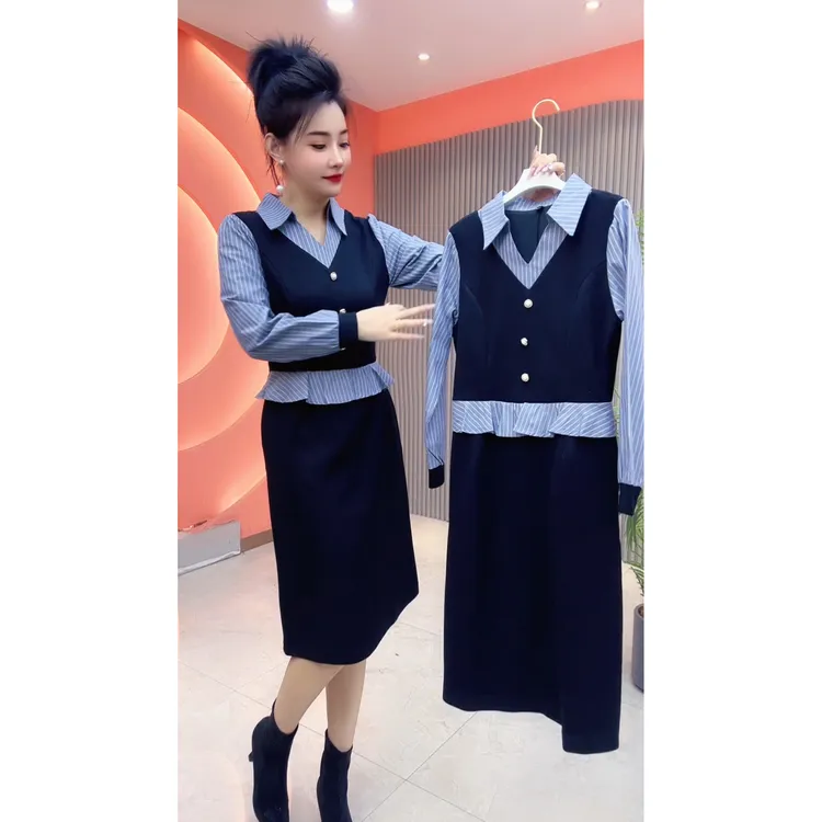 397女士秋冬季长袖翻领时尚定制款假两件拼接连衣裙