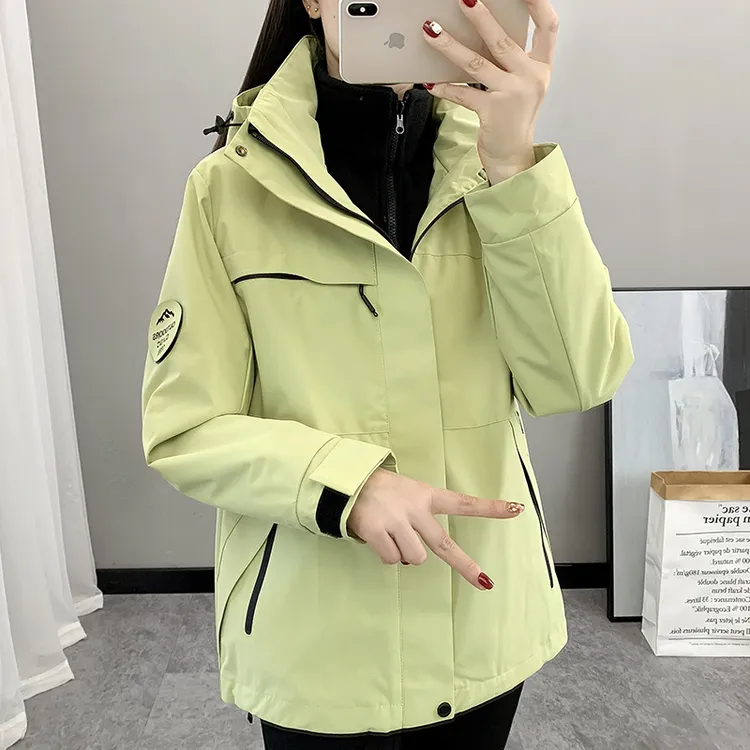 冲锋衣女三合一2025秋冬新款宽松滑雪服可拆卸防水夹克防风衣外套