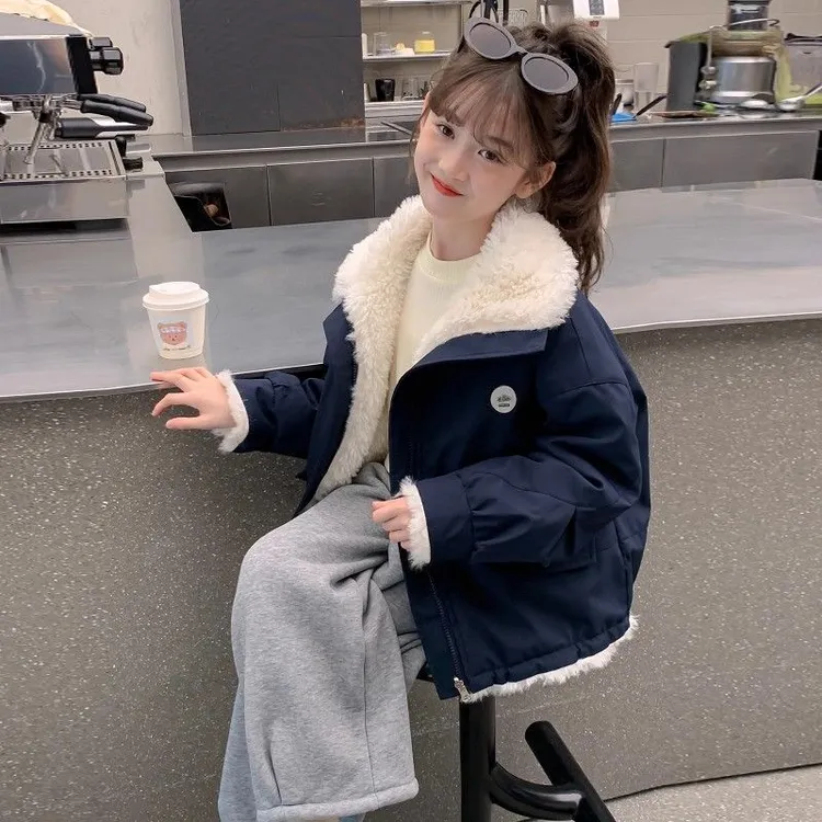 女童外套秋冬款2025新款洋气儿童冬装加绒加厚派克服大童冬季上衣
