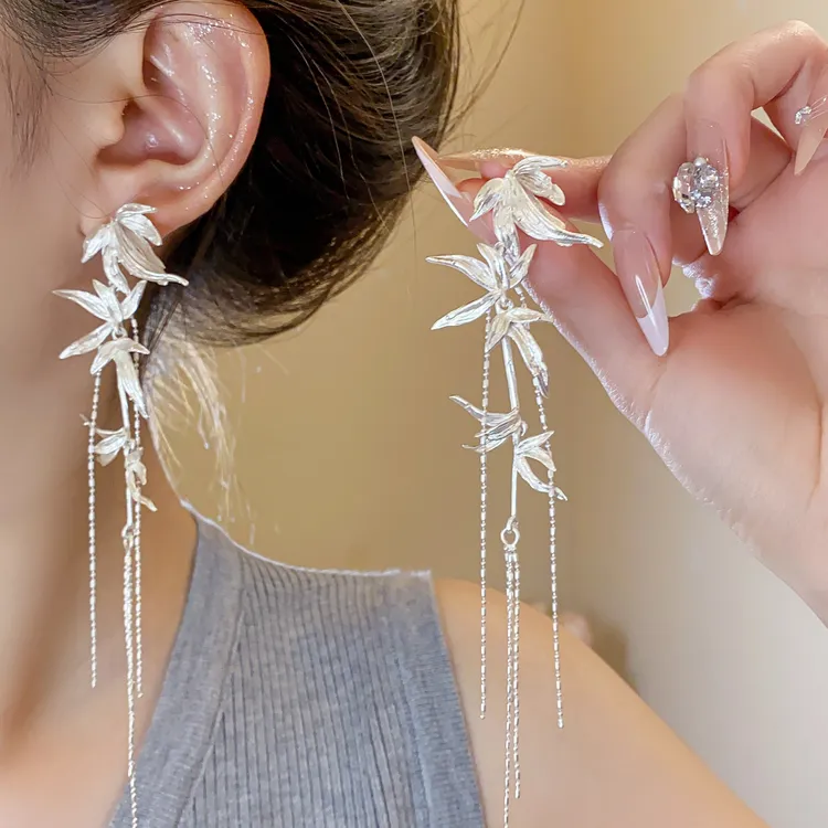 铜合金耳饰 新中式竹叶流苏耳环气质清冷独特绝美耳饰女小众耳钉