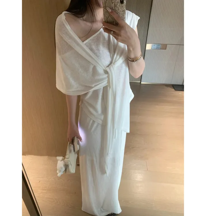  新款气质休闲女夏季韩系一字肩绝美亚麻短袖上衣绝美披肩白色T恤