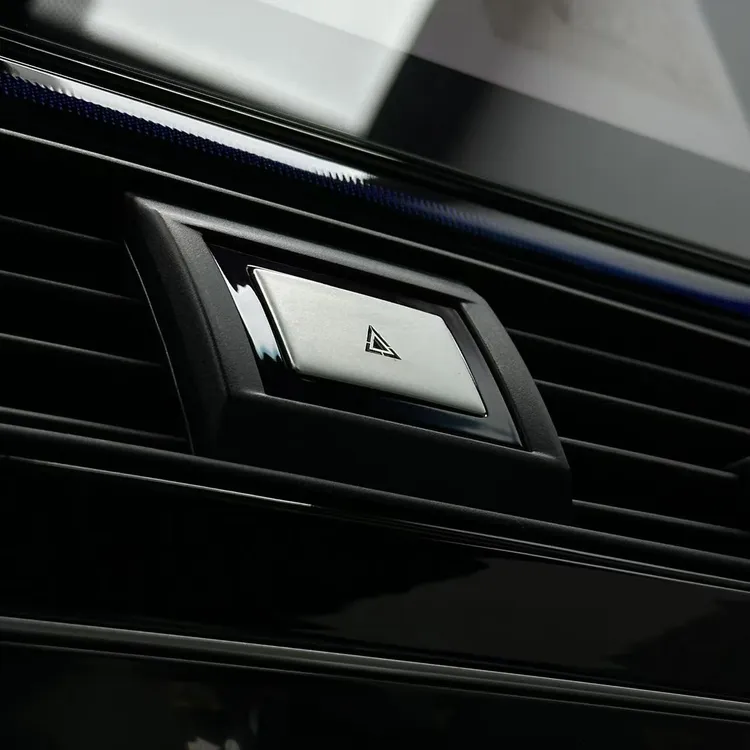 18-22款雅阁英诗派中控双闪铝合金按键贴