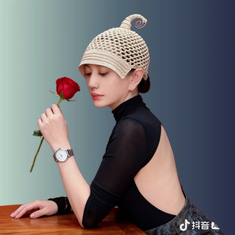 美雅家原创手工钩织巫师精灵棒球帽小众百搭修饰脸型个性遮白发