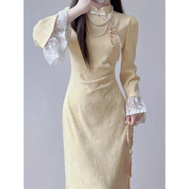 新中式旗袍2025新款气质修身改良年轻款国风鱼尾连衣裙黄色早秋女