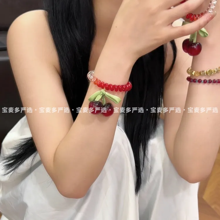 樱桃吊坠渐变发绳手链两用女高级感2025新款低马尾甜美头绳发饰