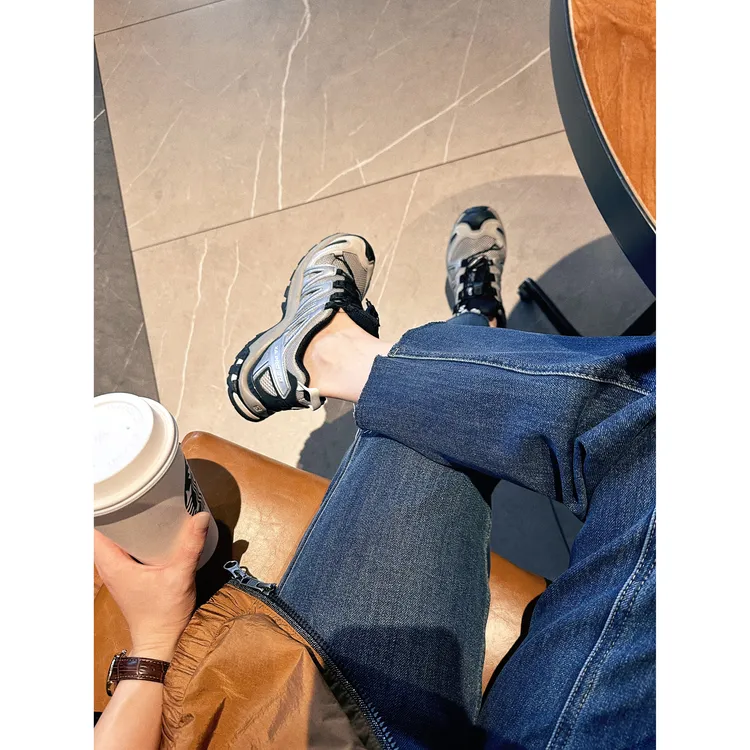 【Rumi女装】“春雾蓝”25春四面弹百搭显瘦舒适毛边牛仔烟管裤6575kz