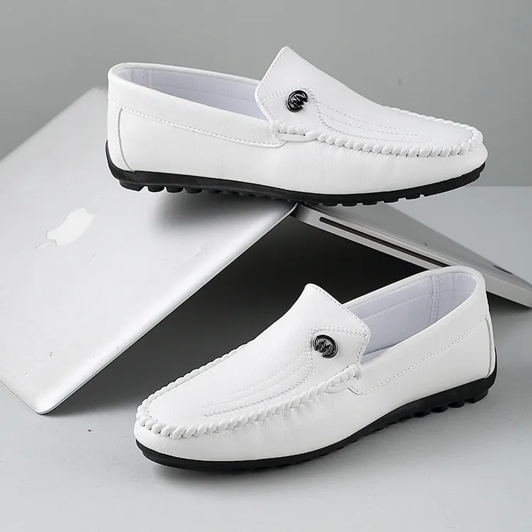 2025男士新款秋季休闲豆豆鞋潮流小皮鞋软面软底套脚韩版乐福男鞋