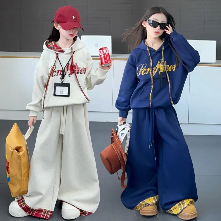 女童套装2025新款春秋装洋气时髦中大童韩版连帽卫衣拼格子两件套