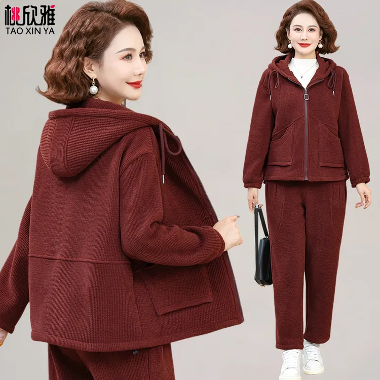 妈妈秋装套装加绒加厚中老年秋冬外套女连帽卫衣休闲运动服两件套