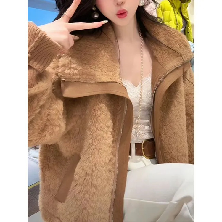 韩系大翻领外套女2025冬季新款时尚气质减龄显瘦百搭保暖好看上衣