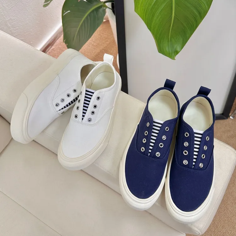 【JTJ】欧洲站厚底帆布鞋女2025新款百搭一脚蹬休闲板鞋小白鞋潮