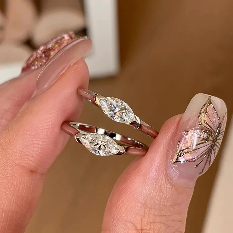 925银戒指 马眼钻戒指纯银女高碳钻异形菱形钻戒天使之眼食指戒