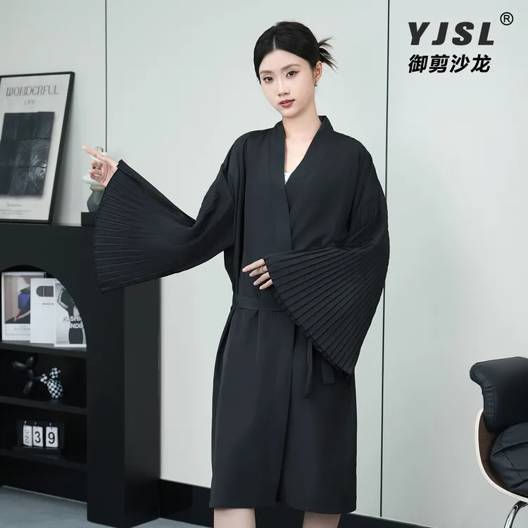 王理发客袍高档理发店剪发和服发廊专用染发美发客袍美容客服logo
