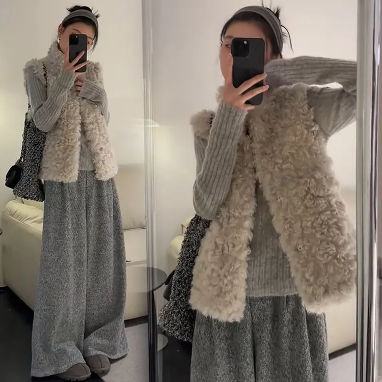 孕妇装秋冬季节慵懒风韩系穿搭三件套装羊羔毛马甲搭配三件套