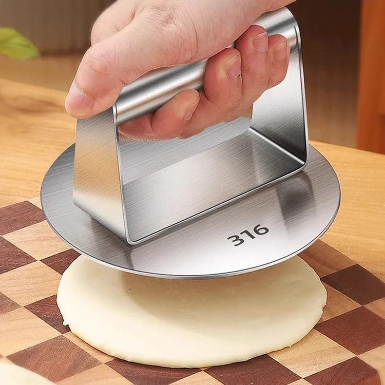 316L不锈钢压饺子皮器手抓饼包子糍粑神器春节家用铁板鱿鱼压板