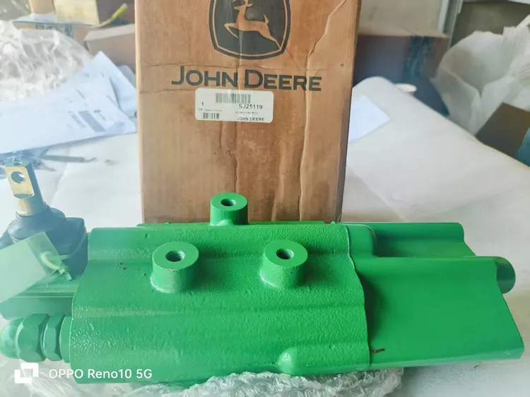 约翰迪尔5E-900/950拖拉机分配器（不带液压输出阀）