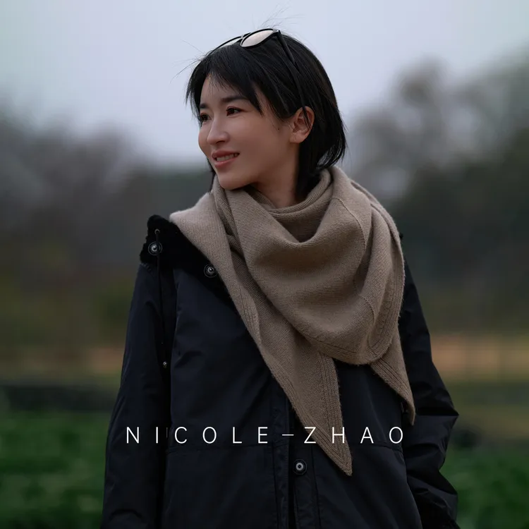 3A2596/4NPS002（三角巾升级版）【贵姐NICOLE】高端披肩保暖小众围巾
