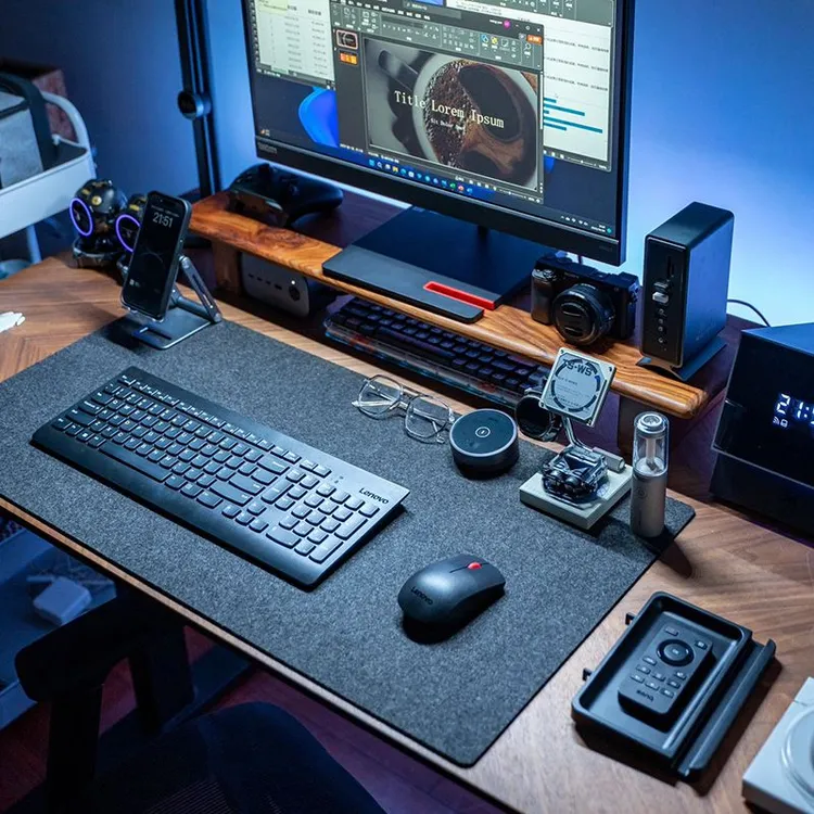 超大号毛毡鼠标垫游戏电竞桌面垫学习办公电脑桌垫轻奢防滑键盘垫