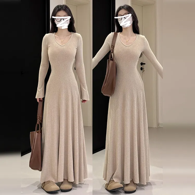法式v领针织内搭连衣裙子女秋冬季2025年新款高级感气质打底长裙
