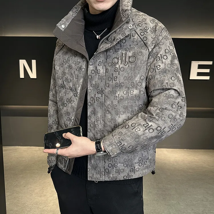 轻奢印花羽绒服男冬季2025新款潮流痞帅修身加厚短款保暖男士外套
