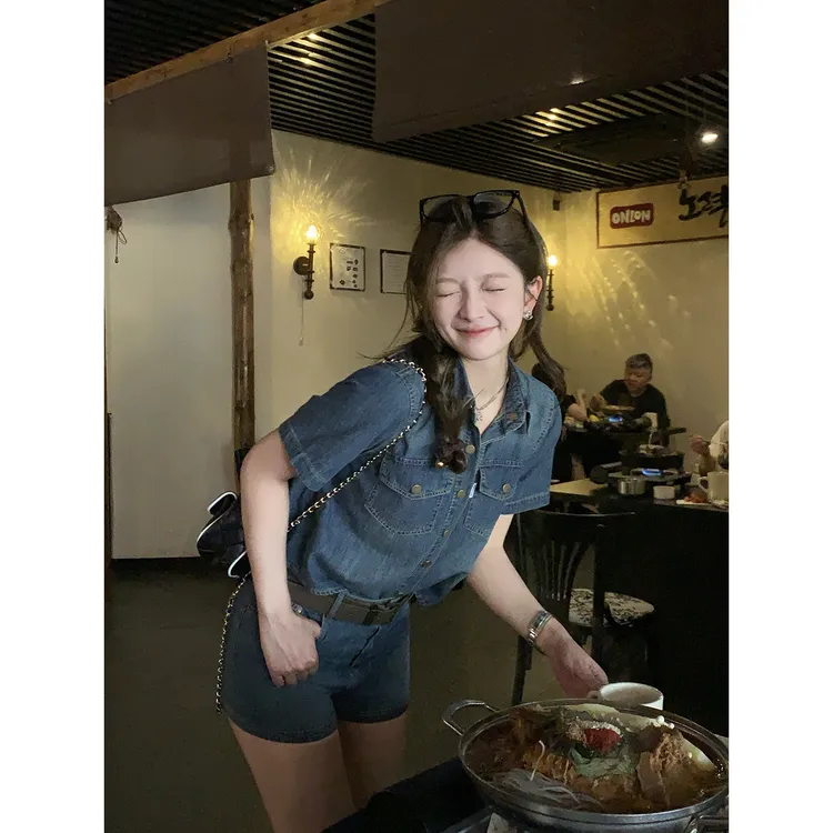 【QIUROUYAO邱肉瑶】轻复古淡人CleanFit*明线撞色牛仔套装