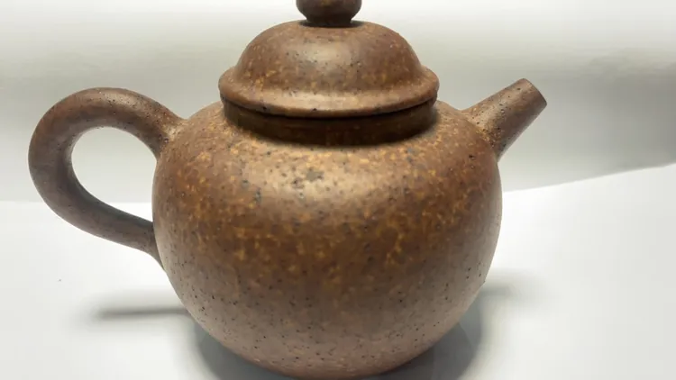 宜兴黄龙山原矿老白麻芝李明制陶容量180 c