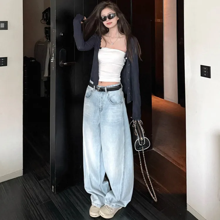 水洗浅蓝弯刀牛仔裤女2025年秋季新款宽松显瘦拖地百搭慵懒阔腿裤