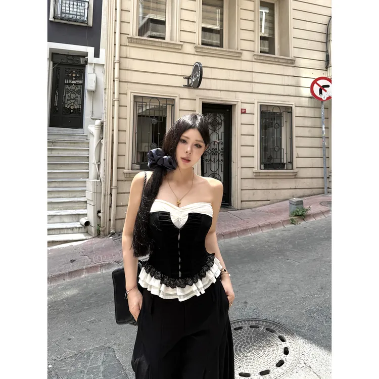 黑泽玄七人间梦露吊带夏季显瘦法式小众复古修身气质拼接上衣女