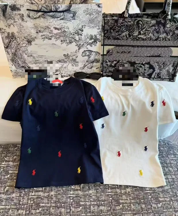 美红家   夏季圆领彩色小马刺绣棉半袖