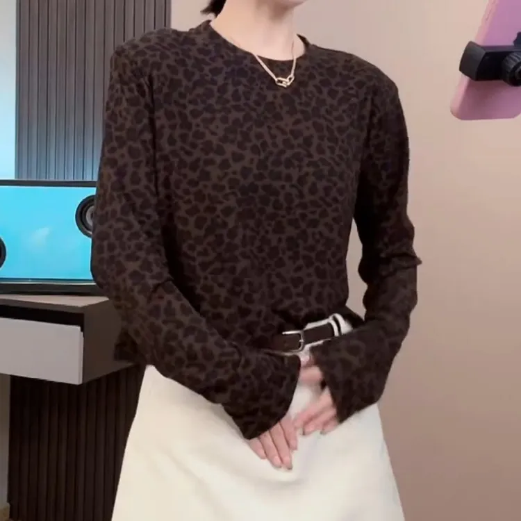 早秋2025新品豹纹圆领套头百搭长袖T恤女宽松打底衫上衣LK2505958