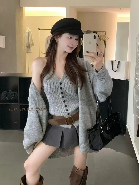 【高版本】（挂脖真两件）气质设计感针织女秋冬毛针织衫毛衣秋季