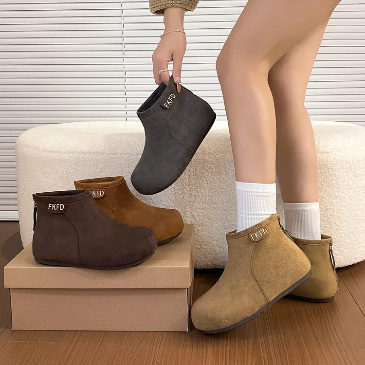 短靴轻奢软底冬季加绒平底2025年新款磨砂皮勃肯靴保暖雪地靴