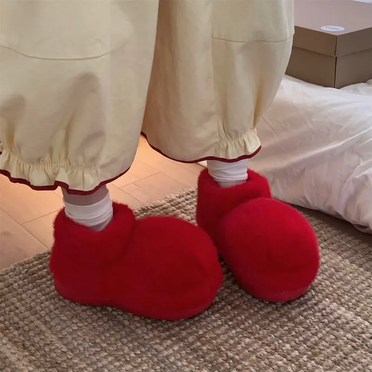 女士外穿舒适保暖可爱大头毛毛靴子居家时尚趣味防滑冬天短筒棉鞋
