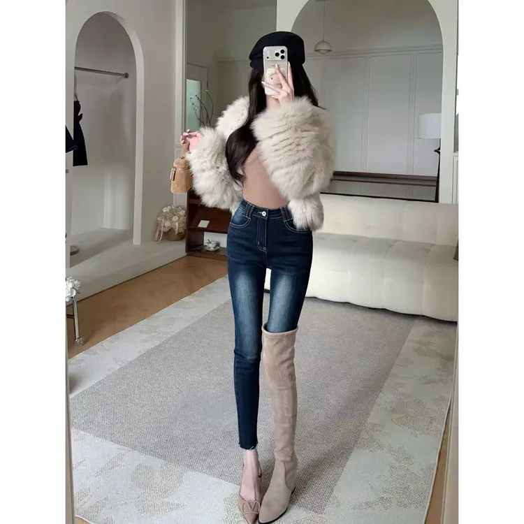 小兔泡花茶【冬日来信】原创设计秋冬新款植绒小脚裤丰胯高腰牛仔裤