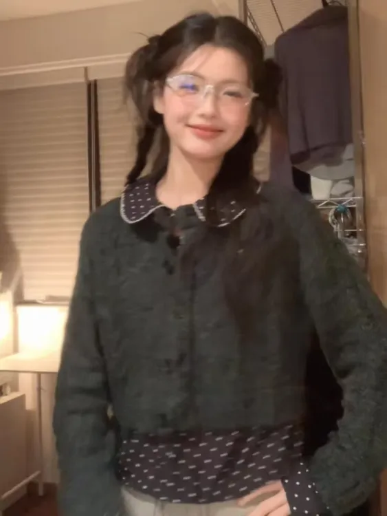 假两件波点拼接毛衣外套女装秋冬季新款韩系慵懒宽松针织开衫上衣