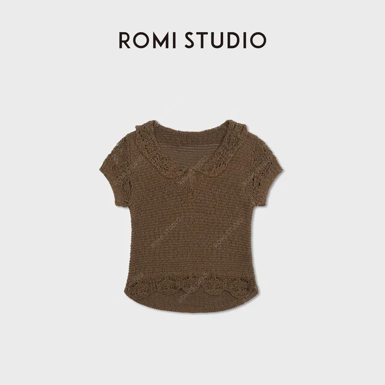 ROMI STUDIOV领镂空波浪下摆修身短款复古短袖毛织上衣RWDSSL3042