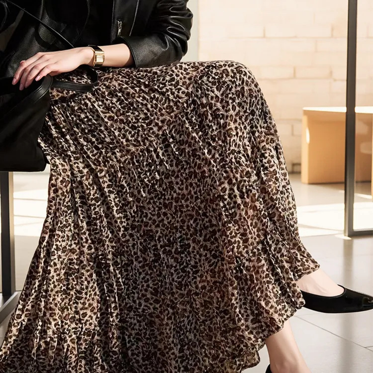 高腰松紧带碎花不起球豹纹半身裙连衣裙印花气质时尚洋气衣服女