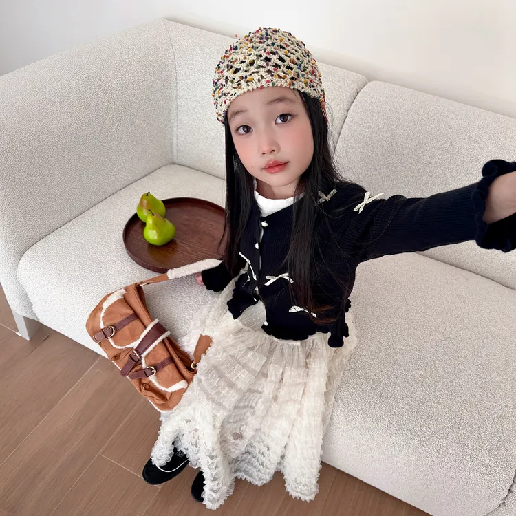 公主风女童套装2025新款女孩秋季黑色针织衫儿童洋气半身裙两件套