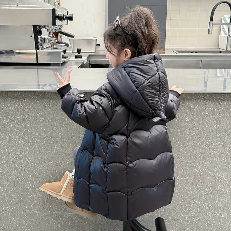 女童羽绒服冬季2025新款洋气儿童90绒女宝宝韩版保暖中长款外套