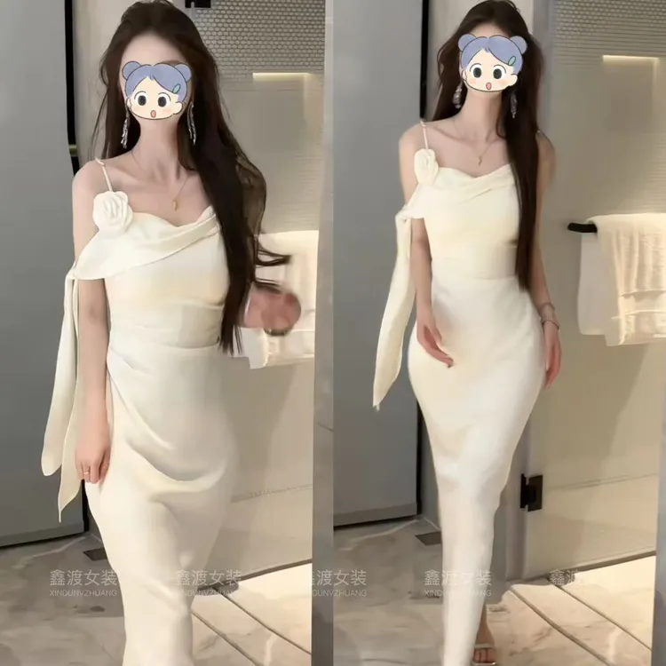 2025夏季新款时尚显瘦气质女士网红洋气连衣裙百搭款D9978