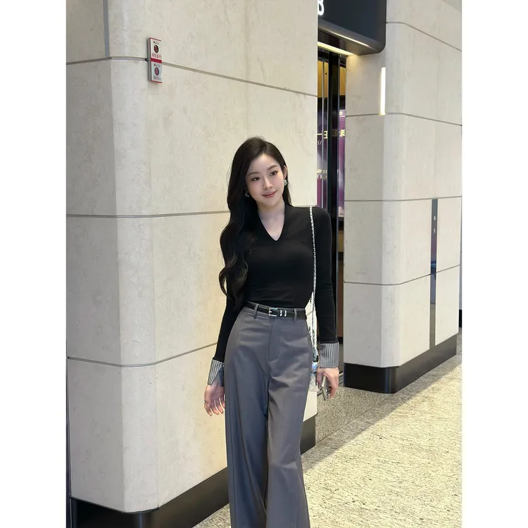 MEINA【烟火星辰】法式气质拼接条纹袖设计感修身显瘦时尚高级上衣