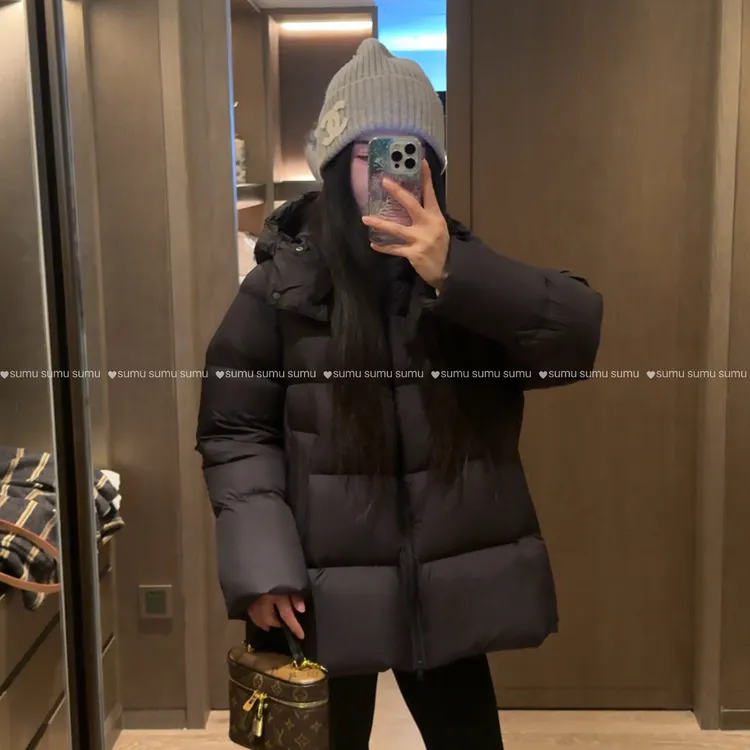 宿慕SUMU羽绒服90白鸭绒冬装外套2025冬季新款连帽羽绒服女装9058