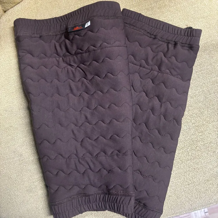 完整新疆100%骆驼绒膝护套保暖驼绒膝护套中老年人秋冬驼绒一双护膝