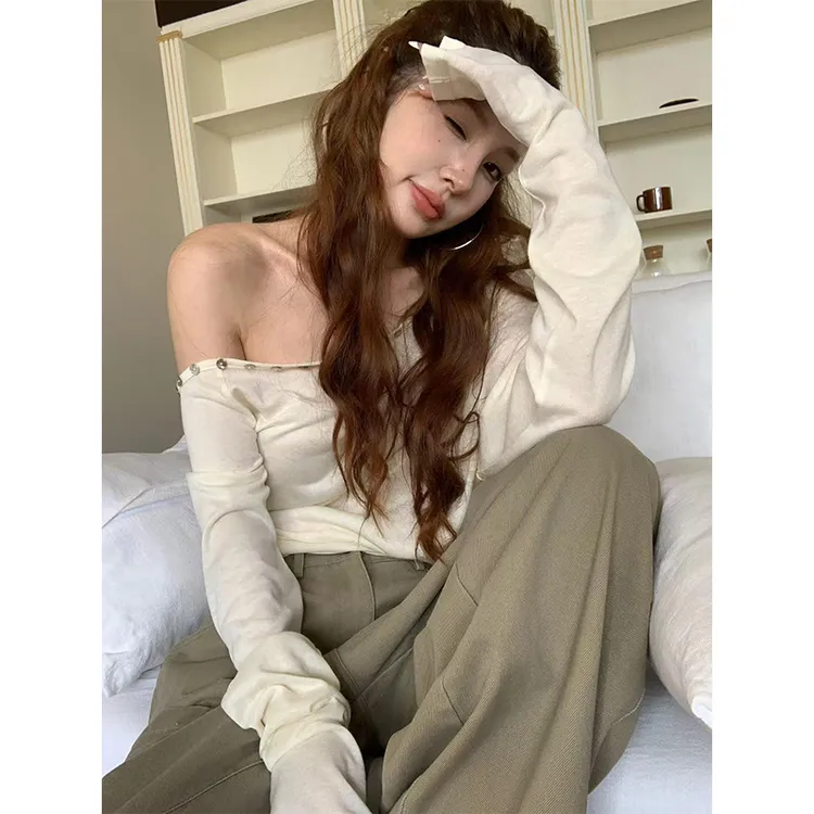 斜肩露半边肩上衣辣妹不规则长袖T恤高腰显瘦休闲直筒裤工装裤